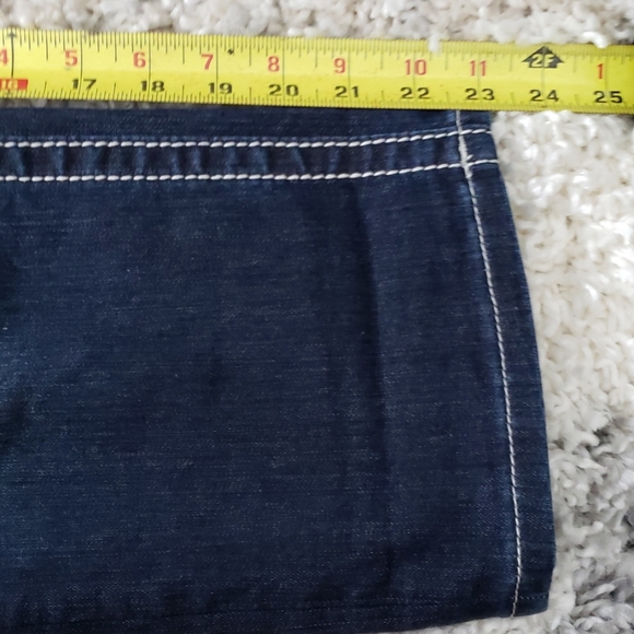 Miss Me Signature Cuffed Capri Jeans.  Size 30. - Picture 8 of 8